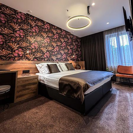 Calma Luxury Rooms Split Exterior foto