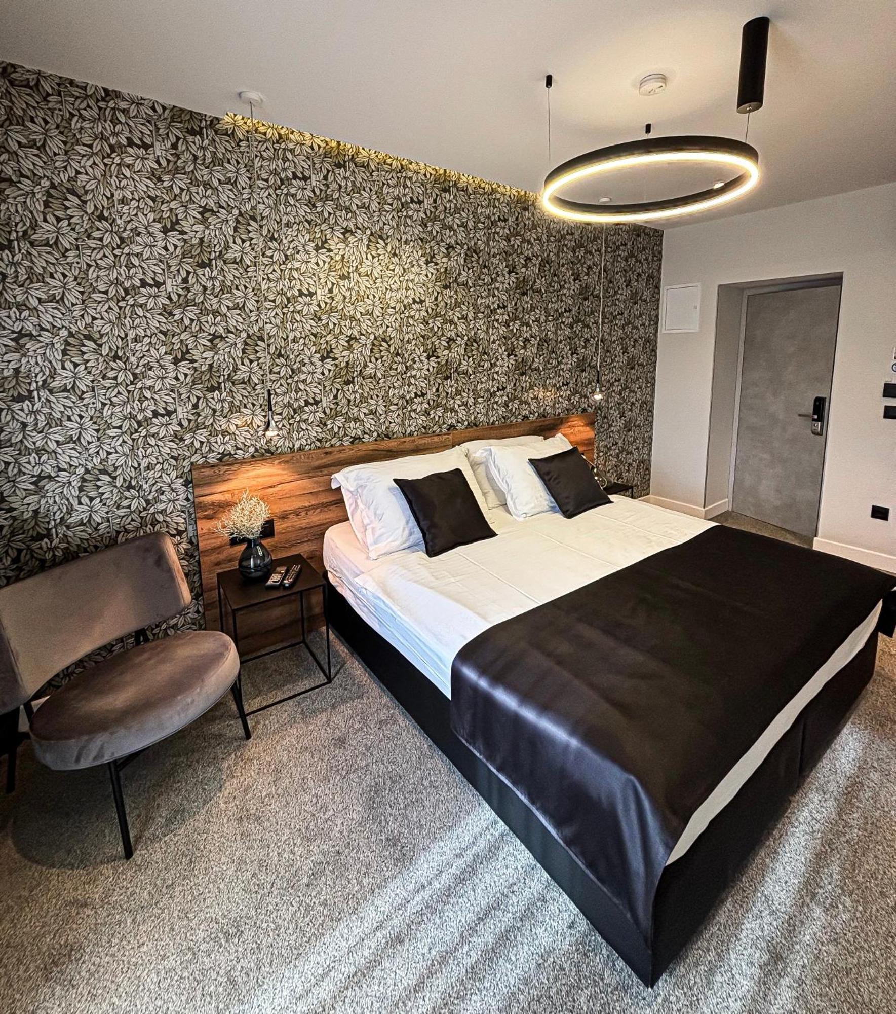 Calma Luxury Rooms Split Exterior foto